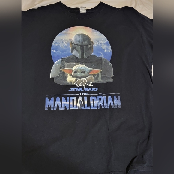 Mandalorian Tshirt - Picture 1 of 2